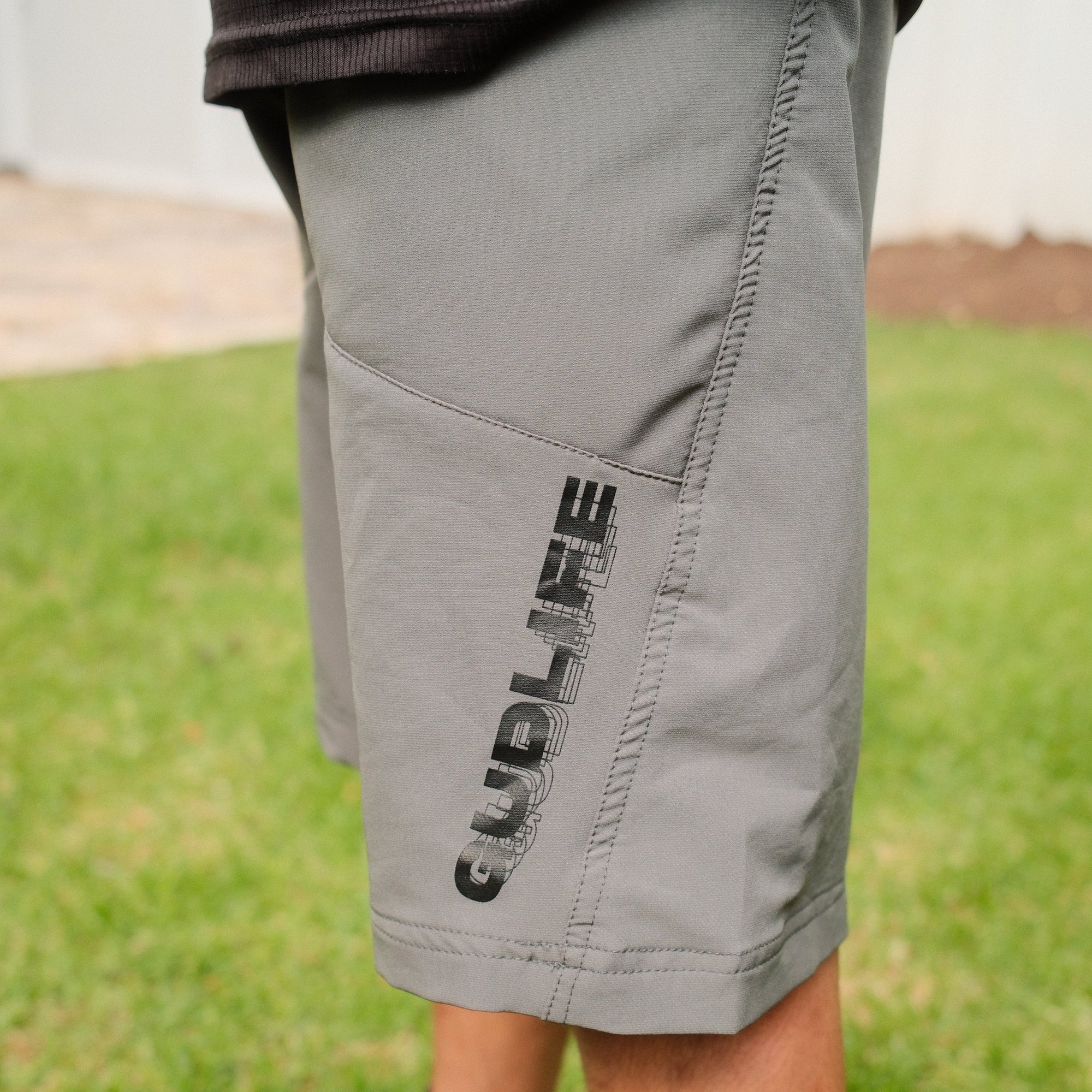 TECH SHORTS KIDS GREY