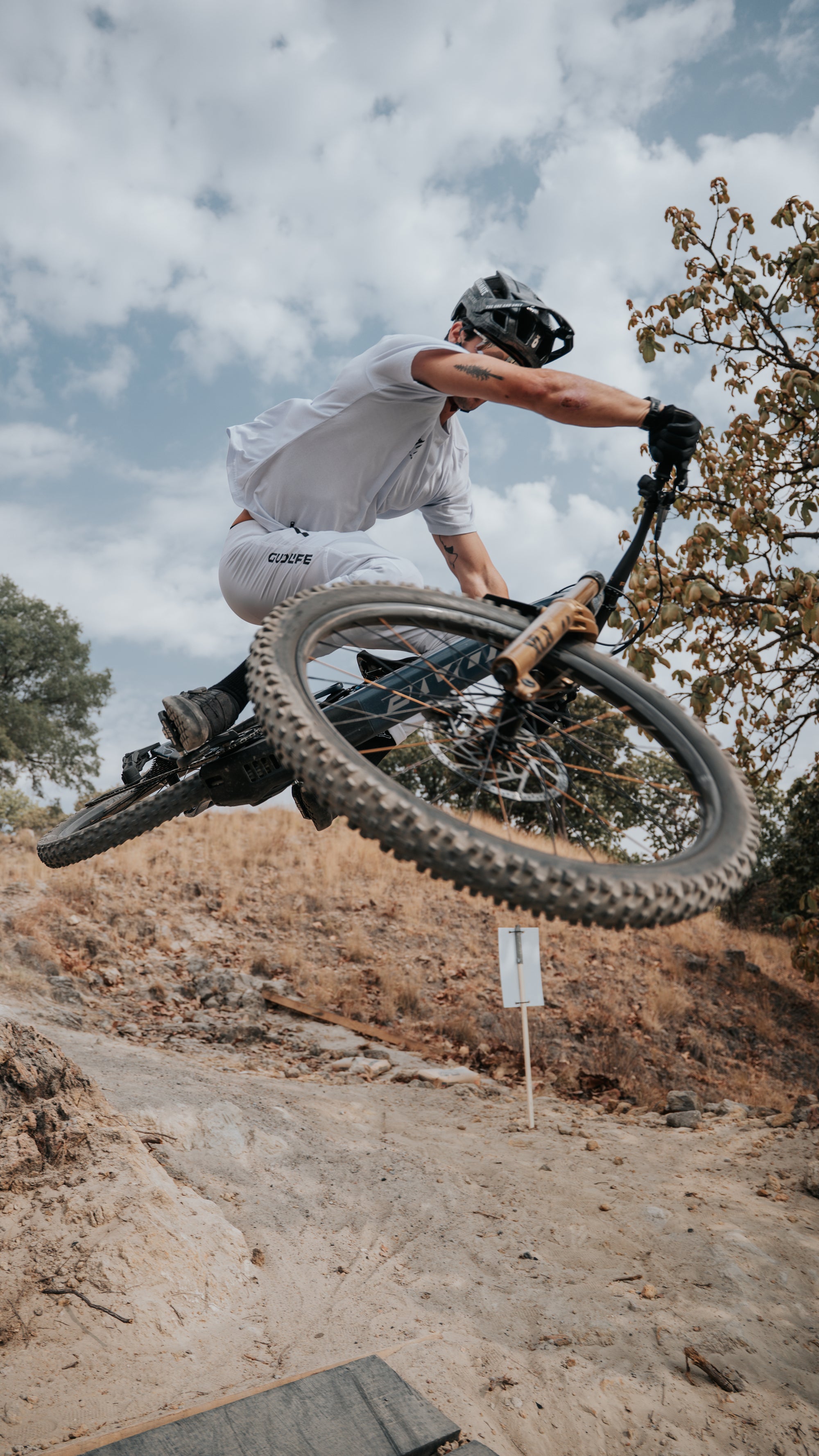 LIMITED EDITION MTB PANTS FLEX LUNAR WHITE